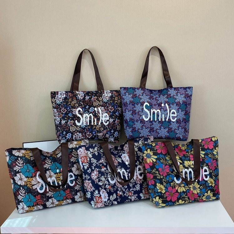 Folding waterproof bag