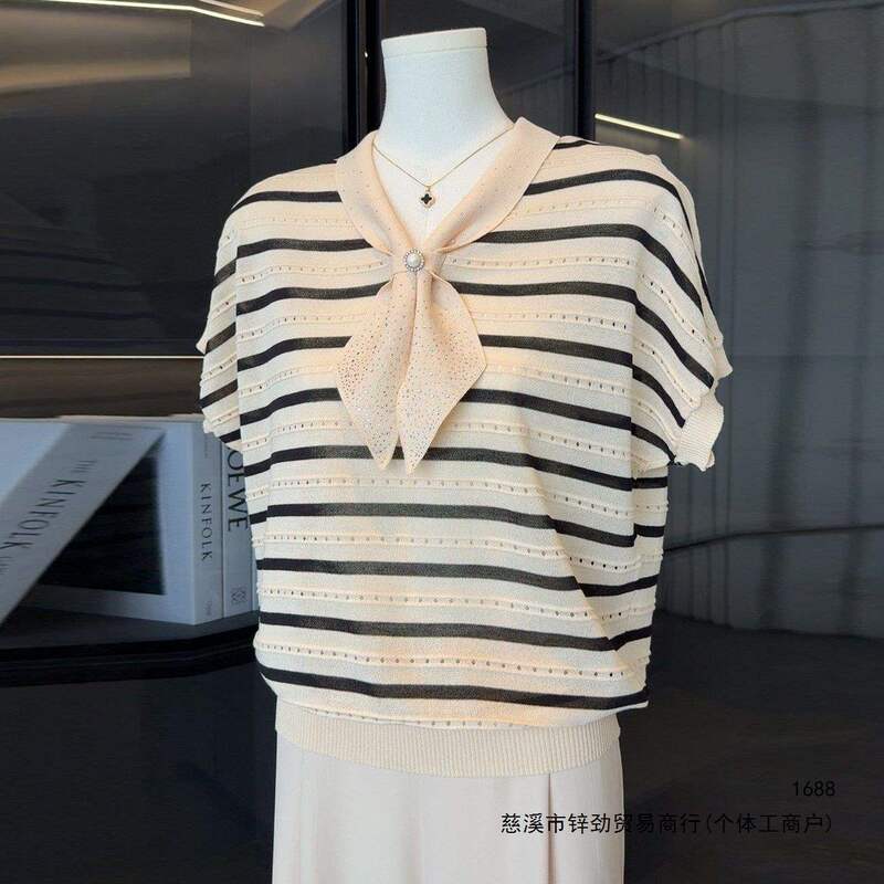 Fashionable and stylish summer short-sleeve T-shirt for mothers, 2026 new model, striped ice silk blouse for middle-aged and elderly women, Mother's Day gift Fashionable and stylish summer short-sleeve T-shirt for mothers, 2026 new model, striped ice silk blouse for middle-aged and elderly women, Mother's Day gift