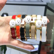 H�m�Ų����C18kõ�������H��ĸ�r�и߼��ЄP���i�������C����ɫ