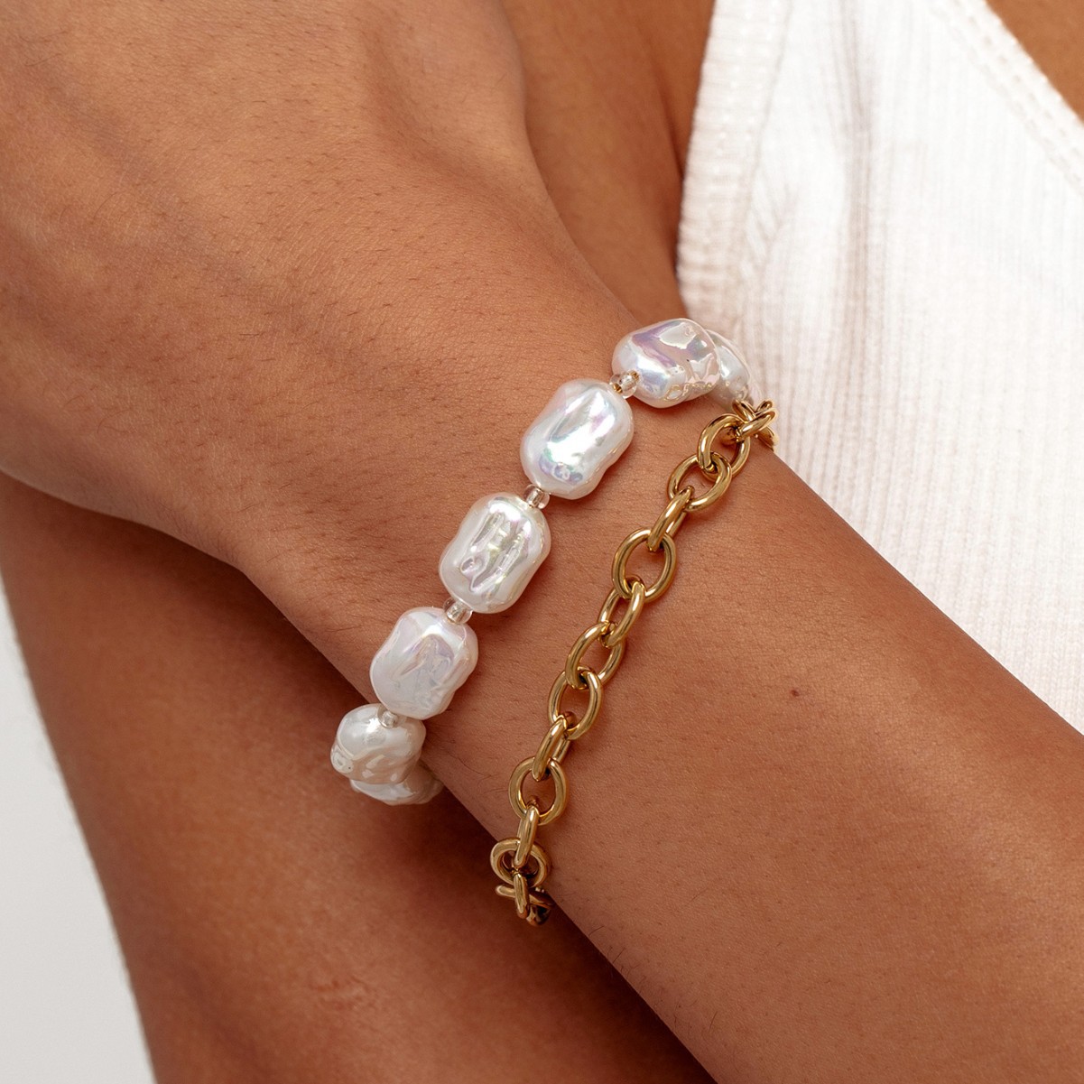 Retro elegant small bracelet stainless steel pearl