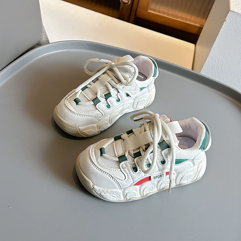 Children's sports shoes, low trend footwear for leisure for boys