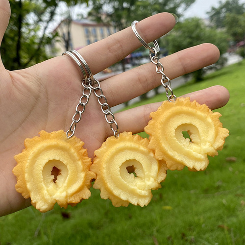 Live broadcast hot selling simulated cookie biscuit model snacks children's snack model school bag pendant cartoon accessories
