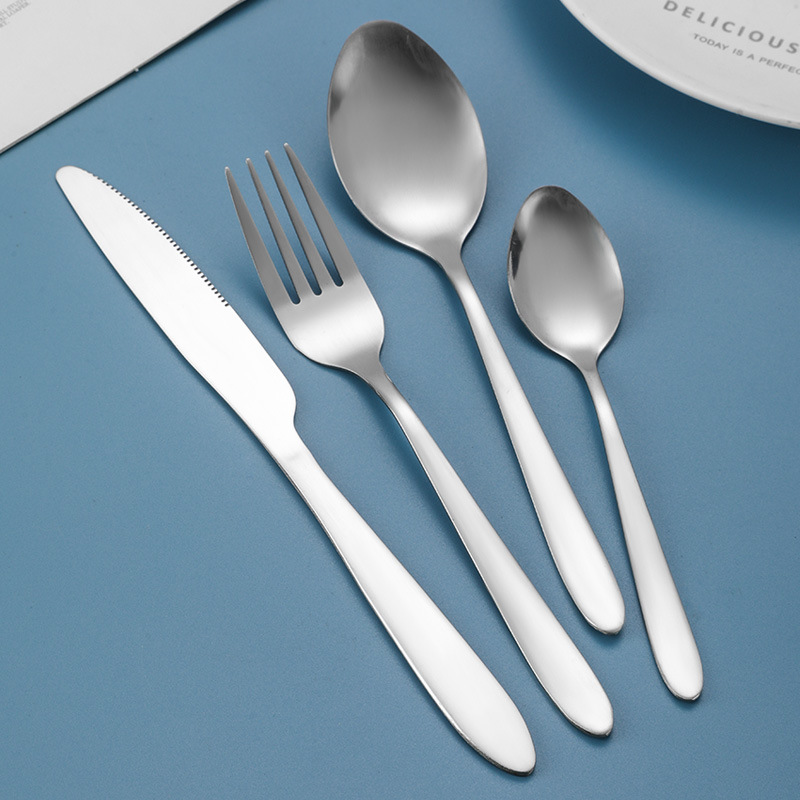 Cubiertos de acero inoxidable 24 piezas, incluye cuchillo para carne y estante – para restaurante y hotel.