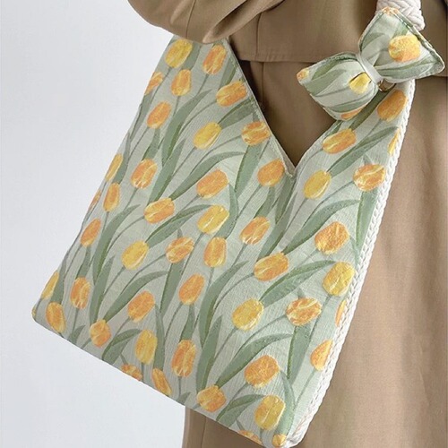 2024 New Tulip Cat Cute Armpit Bag Niche Design Fresh Large Capacity Single Shoulder Tote Bag for Women