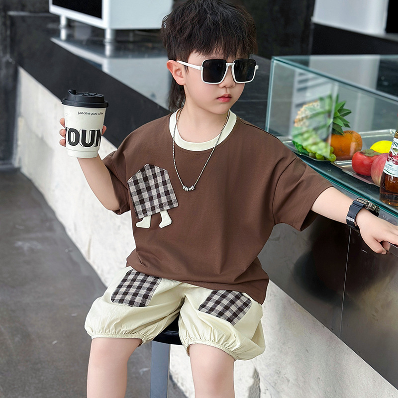 7238 Traje para niños guapo de manga corta de verano para niños 2025 nueva camiseta pantalones cortos delgados ropa de estilo de moda para bebés 3