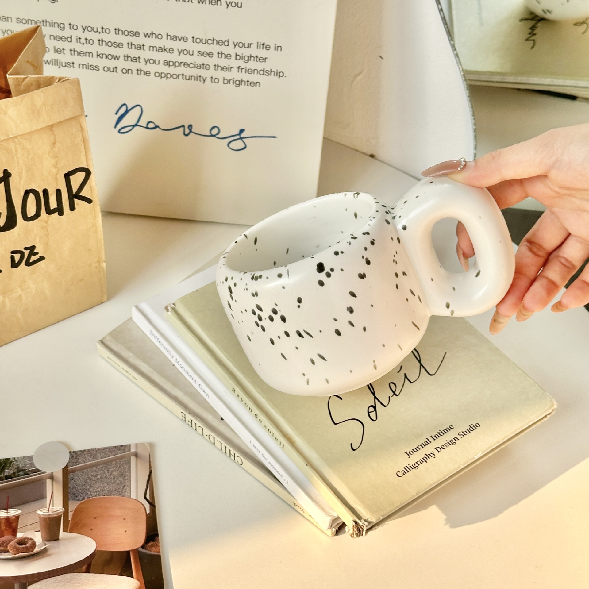 Simple ins puntos de tinta de cerámica de color sólido taza de oficina japonesa taza de café plato conjunto taza de regalo taza de agua