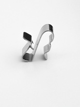 ������A��|�Aֱ����304���P�4ƽ�����M���̾��۹����|�A����