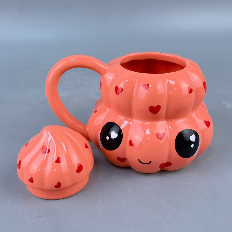 Rosado amor sonriente pagoda de azúcar con tapa de cerámica taza de marca Amazon venta caliente taza de café conveniente regalo de cumpleaños