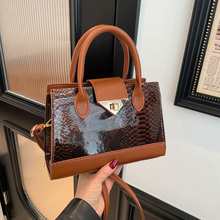 2025�W���r���¿��{�~�y�μ�Ů������С������e�ٴ����б���