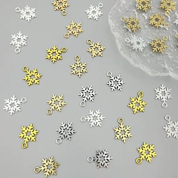 Amazon's Best-Selling Cut Out Snowflake Multi-Color Necklace Bracelet DIY Accessories Pendant Jewelry Christmas Pendant Material