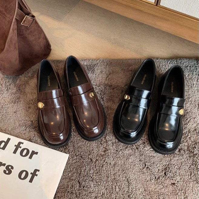 Grape Mom Same Style Cowhide Version ~ Versatile Round Toe Small Gold Buckle Slip-On Chunky Heel Loafers For Women In_voghion.com