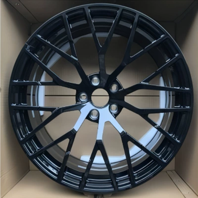 SuitAbLe for 18inch: Hub - 18inch-forged-1033j-black