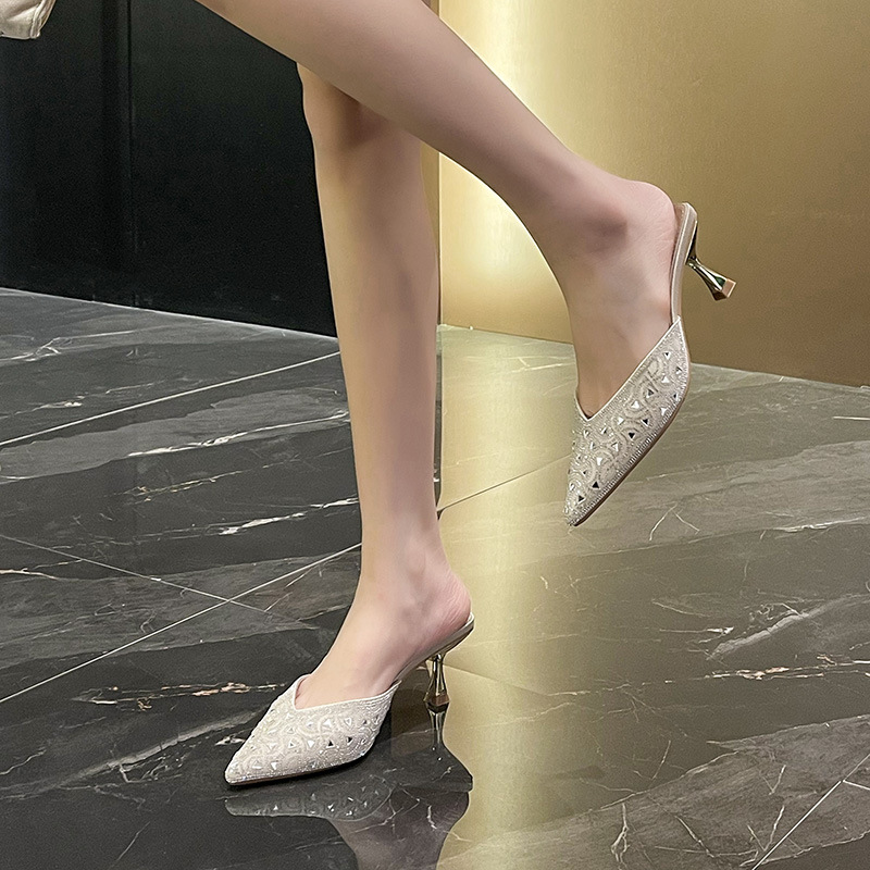 2025 nuevas medias zapatillas de diamantes de imitación de celebridades de Internet de verano Baotou sandalias de tacón alto image 5