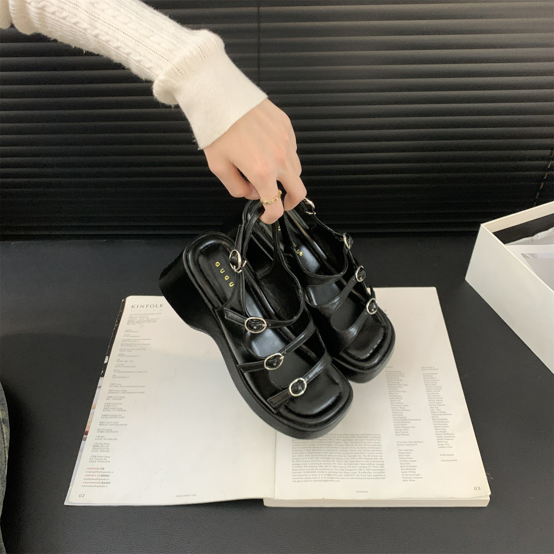 Platform Sandals For Women With High Heel And Buckle Strap_voghion.com