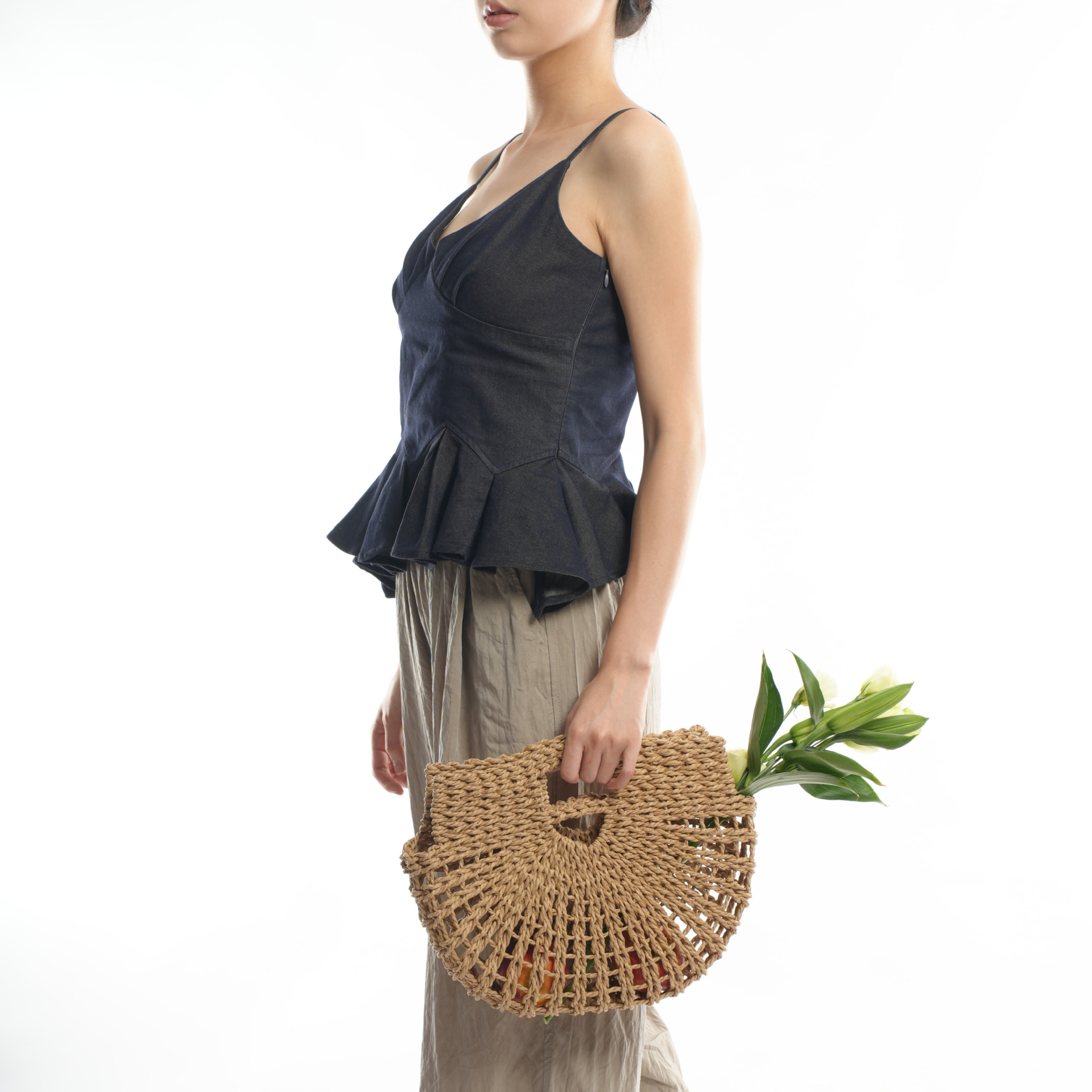All Seasons Season Women's Gender Vacation Style Women's Medium Paper Solid Color Vacation Straw Oval Open Handbag