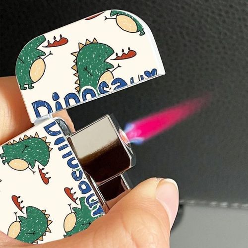 Cartoon pink flame windproof lighter, high-looking, cute, creative, male and female internet celebrity, personalized couple gift