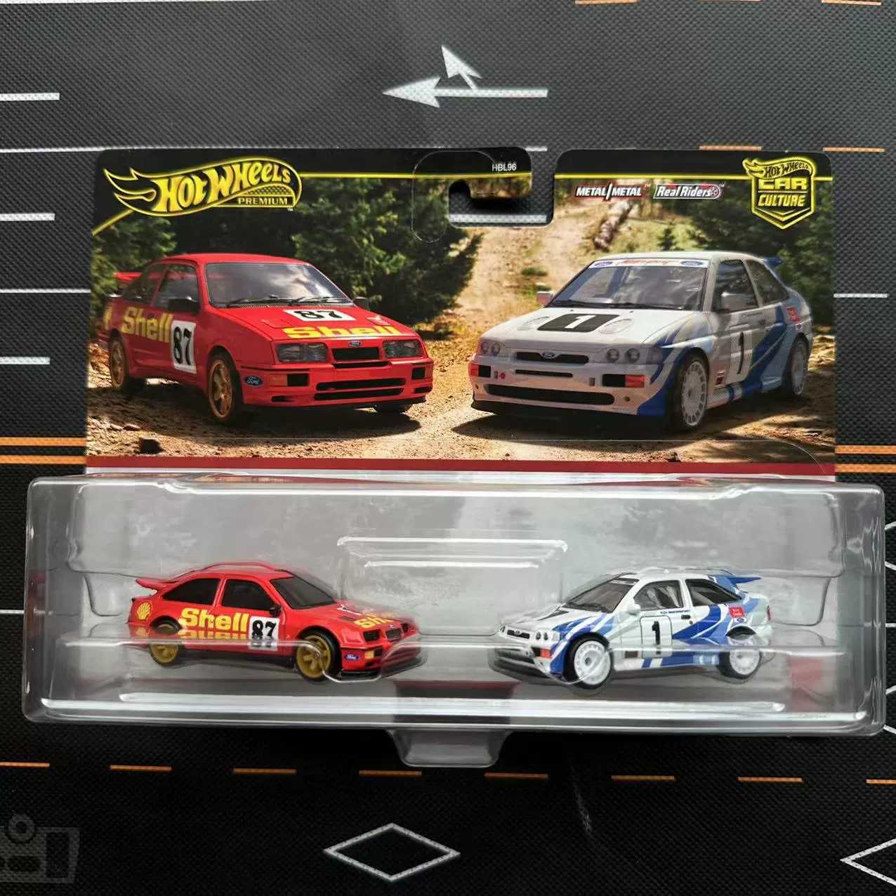 Hot Wheels Двойная крышка автомобиля 2025 Love Collection Mitsubishi Bay Oil GULF Nissan R34 Bugatti HBL96