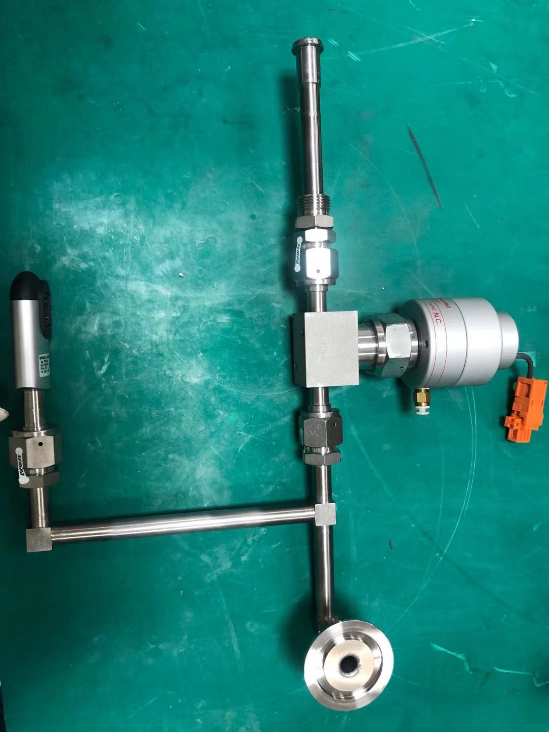 流量控制系统  薄膜气动阀门FUJIKIN N.C. 真空计 INFICON TPR281