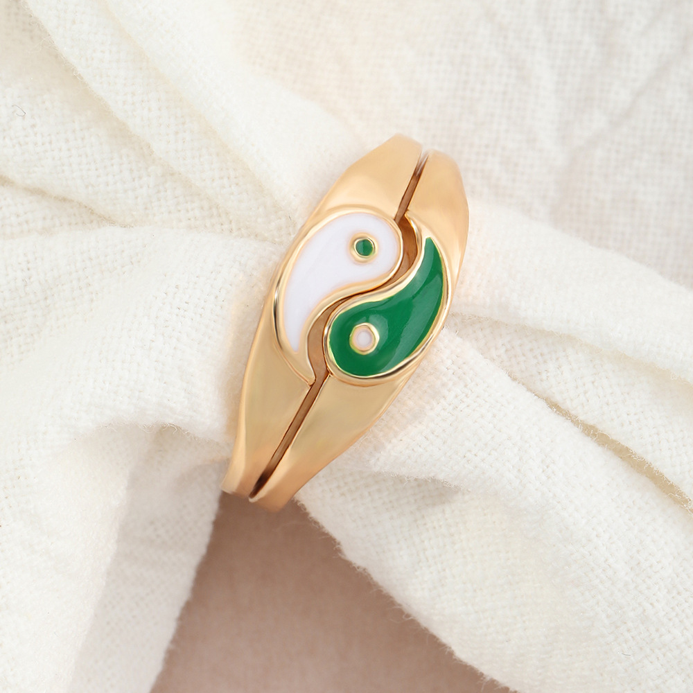 green and white taichi couple girlfriends Valentineu0027s day ring