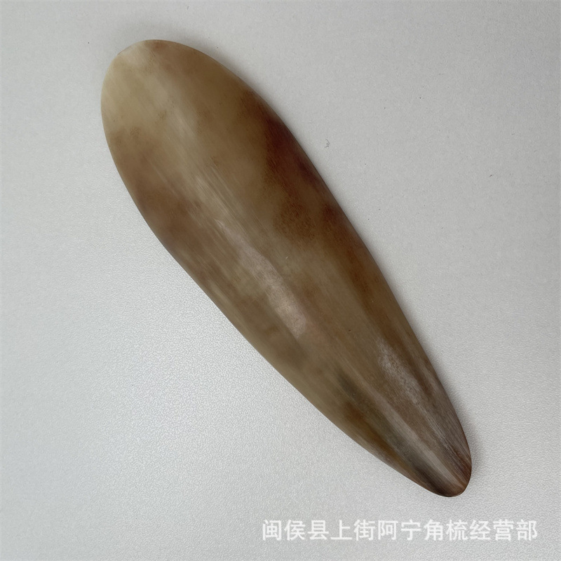 Natural Buffalo Horn Gua Sha Board Half-Edge Scraping Plate for Beauty Massage and Body Care quality and texture
