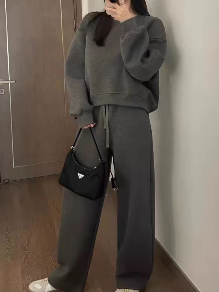 ActiveGo Trendy Fashion Sweatshirt Sports For Women 2025 Autumn Winter Slim Loose Korean Style Student Casual Two-Piece Running_voghion.com