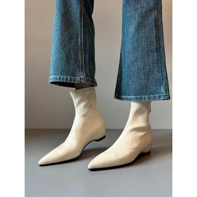Sheepskin Version ~ French Pointed Toe Inner Heightening 5cm Short Boots for Women, Slim White Boots, Versatile Low-Heeled Soft-Soled Slim Boots