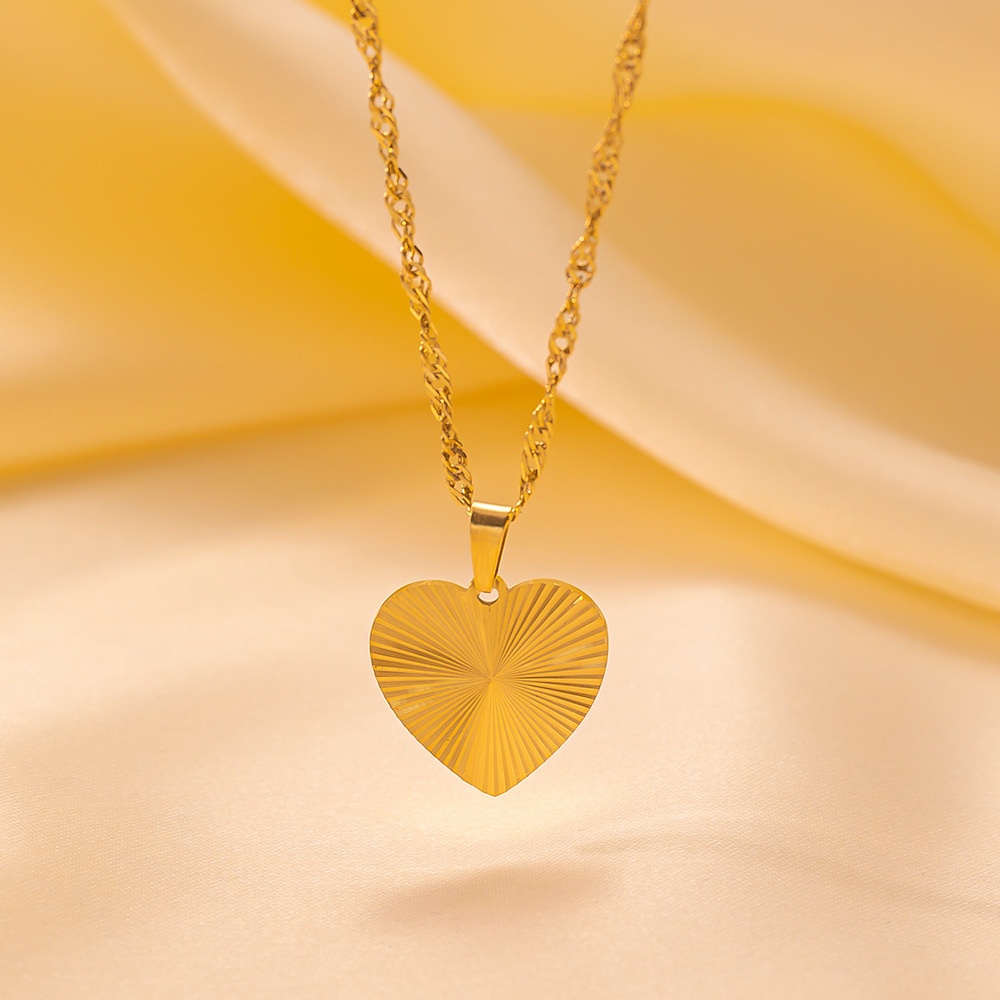 8g Weight PVD Coated Gold Plating Process 18K Real Gold Plated Plating Material 304 Stainless Steel Pendant Material Layered Necklaces, Pendant Necklace Classification 304 Stainless Steel Chain Material Paperclip Chain, cable chain, Twisted Rope Chain Chain Type 1 Piece Quantity Casual, Daily, Date Occasion 304 Stainless Steel Material Heart Shape Pattern Women's Gender Sweet, IG Style Style Plating Craft Heart Shape Titanium Steel Sweet IG Style Layered Necklaces Pendant Necklace 22
