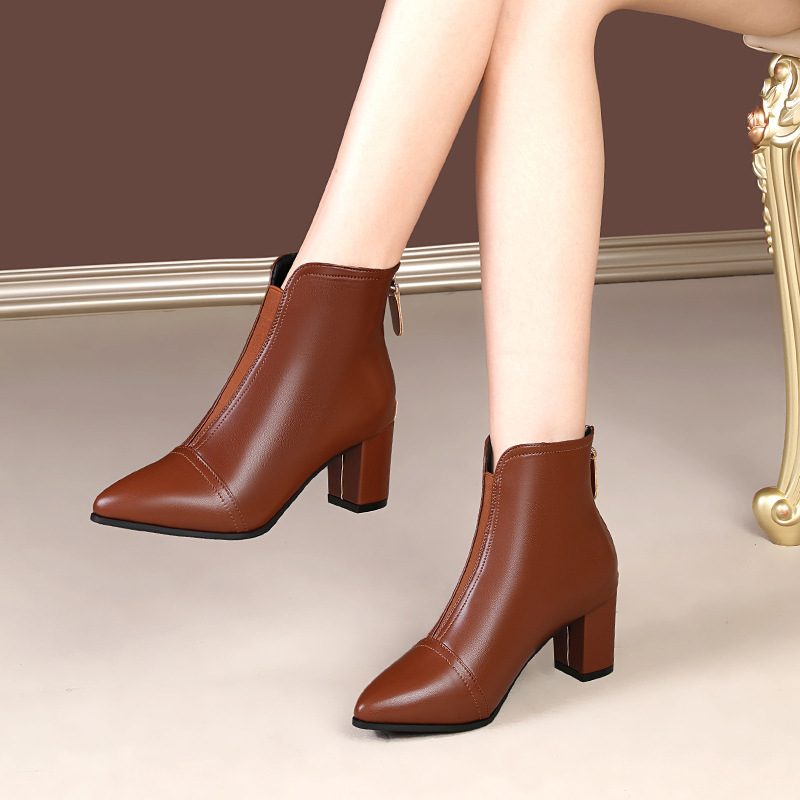 Ankle Boots 2025 Autumn and Winter New Style Women's Boots Thick Heel High Heel Chelsea Boots Pointed Toe Retro Small Leather Shoes Short Boots for Women Ankle Boots 2025 Autumn and Winter New Style Women's Boots Thick Heel High Heel Chelsea Boots Pointed Toe Retro Small Leather Shoes Short Boots for Women