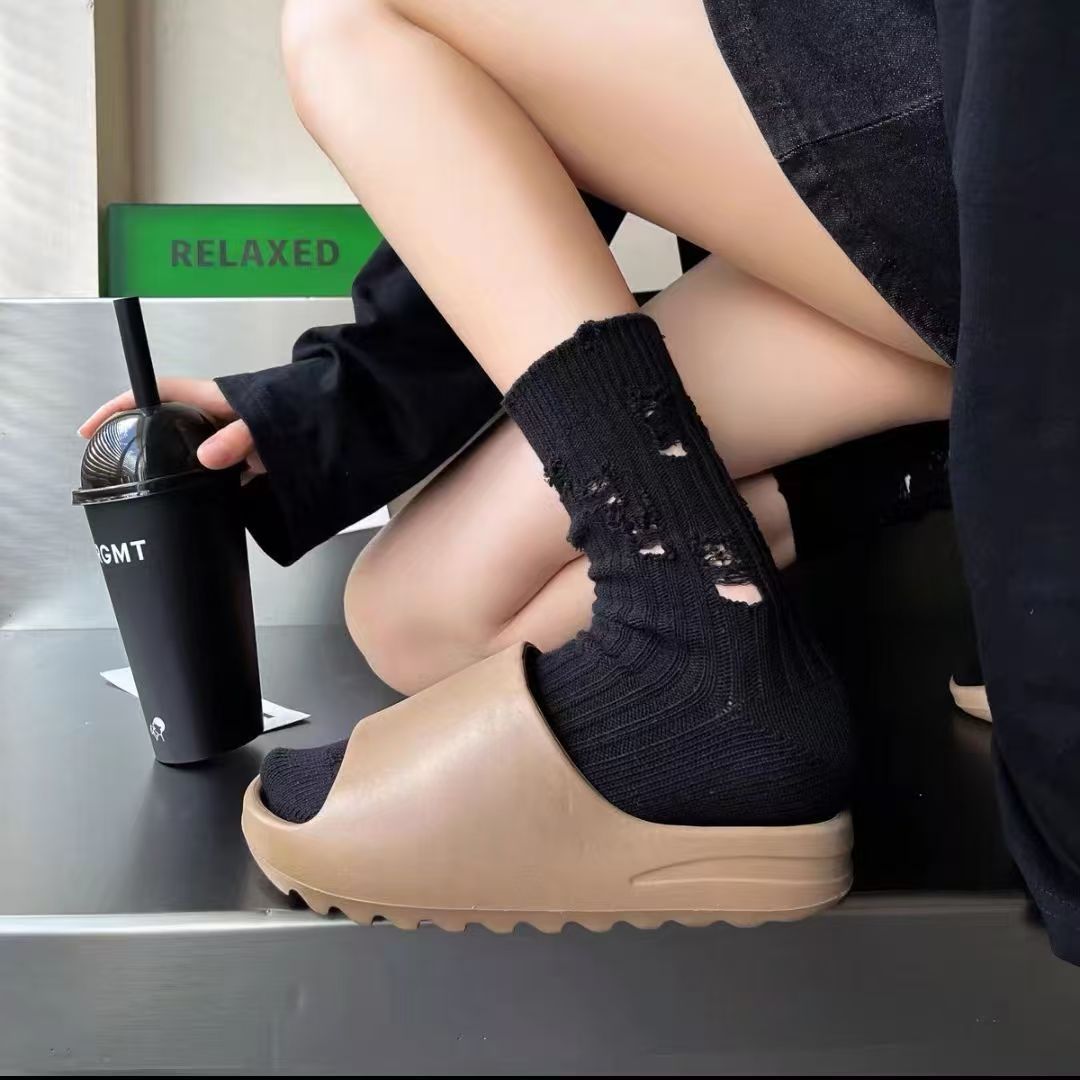 Medias de pila blanca de verano delgadas calcetines agujeros de moda transpirables medias de color sólido al por mayor en línea Zhuang Industry