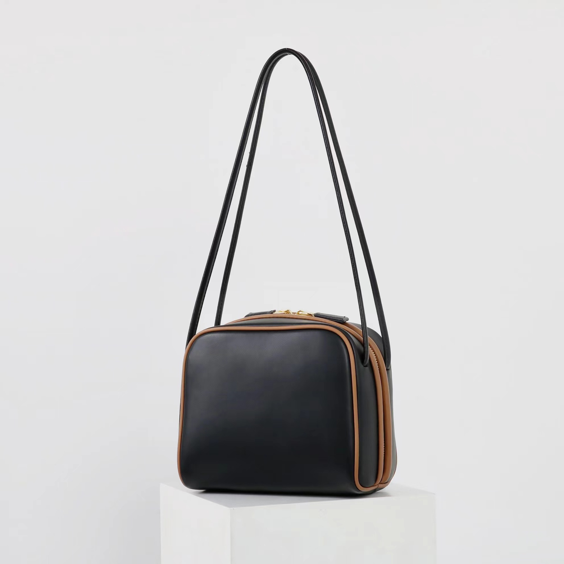 2025 New Fashion Versatile Genuine Leather Small Square Handbag For Women, Trendy Contrast Color Luxury Shoulder Commuter Underarm Bag - Thumbnail 8