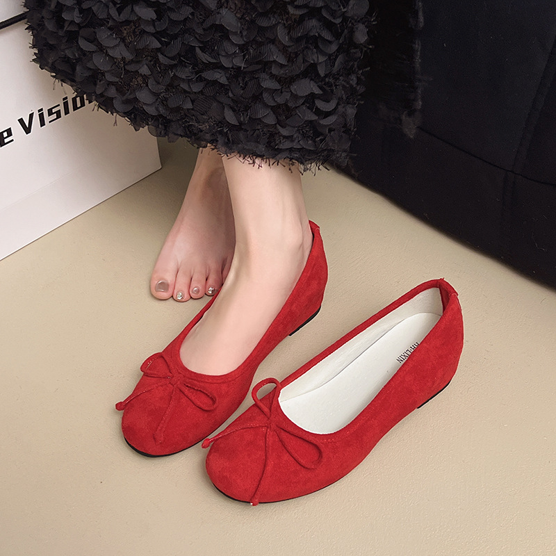 Aumentar la altura interior de la camisa de la luz de la primavera de la mujer un nuevo tipo de suela gruesa de un pie de zapatos con falda de zapatos de frijol amarillo