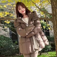 冬季新款加厚保暖羽绒服女设计感连帽立领收腰中长款纯色羽绒外套