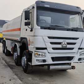 重汽豪沃6X4牵引车 HOWO半挂拖车头371马力集装箱牵引拖车头