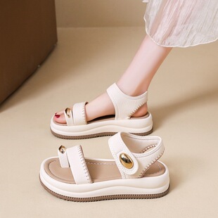��ʺ����ֺ��ЬŮ���⴩2026�¿���ȹ�Ӻ�״�a�_�RЬɳ������Ь