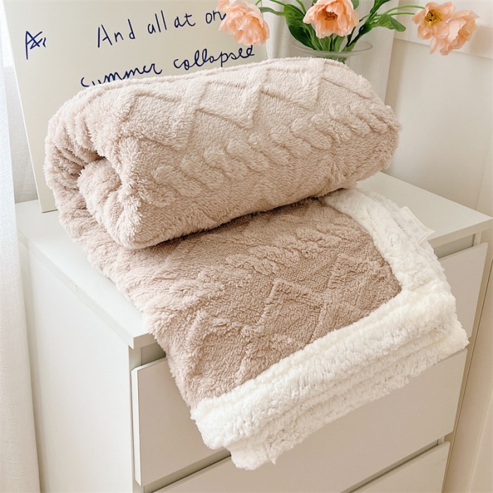 Torre gruesa mantas dobles mantas sofá de cachemire de oficina portátil siesta manta manta sábanas aire acondicionado