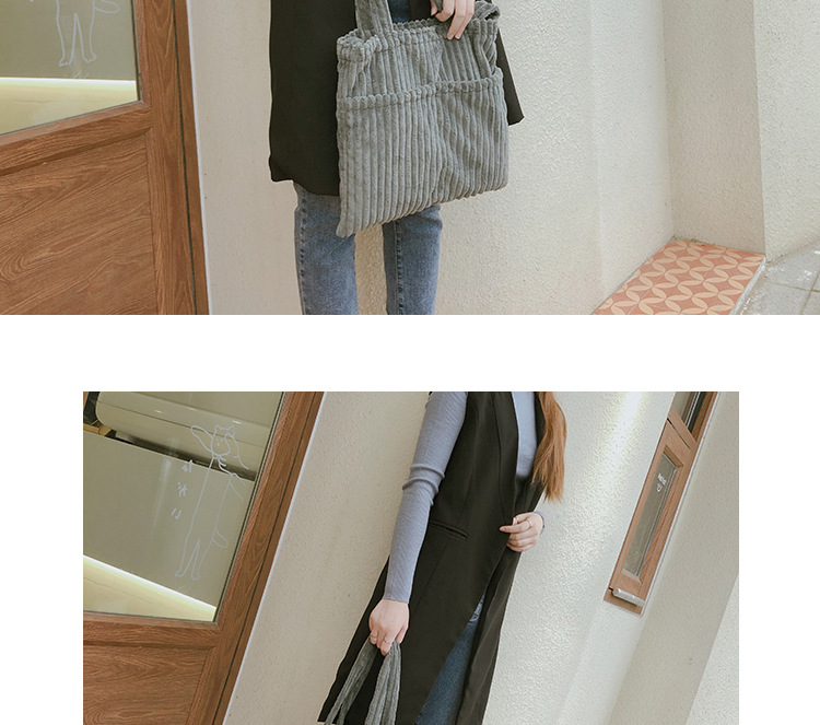 Women's Fashion Stripe Plush Shopping Bags display picture 5