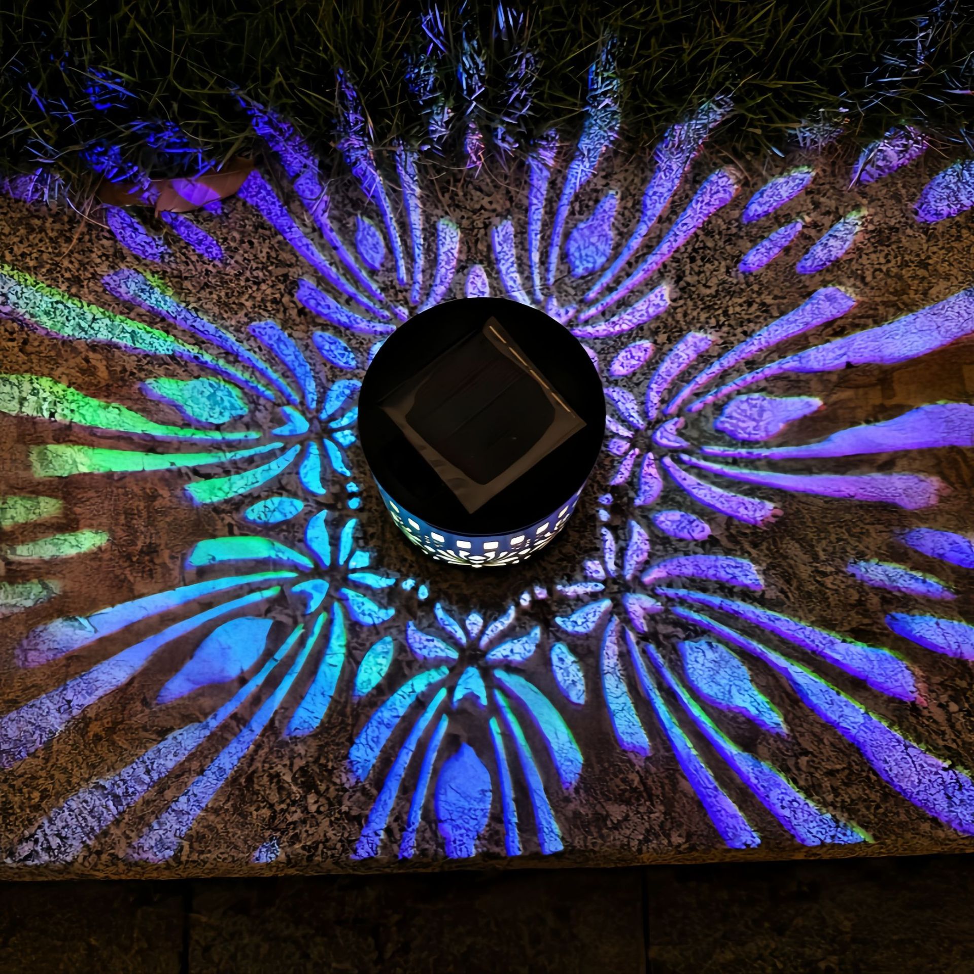 Solcellsdriven mandala solros vägglampa för trädgårdsbelysning_voghion.com