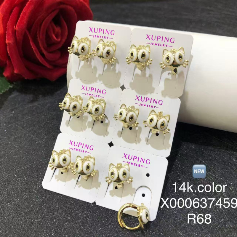 Xuping comercio exterior transfronterizo joyas de moda otoño y invierno auriculares lujosas sensación alta una tarjeta de otoño y invierno 6 pares de 12 pares de pendientes para mujeres