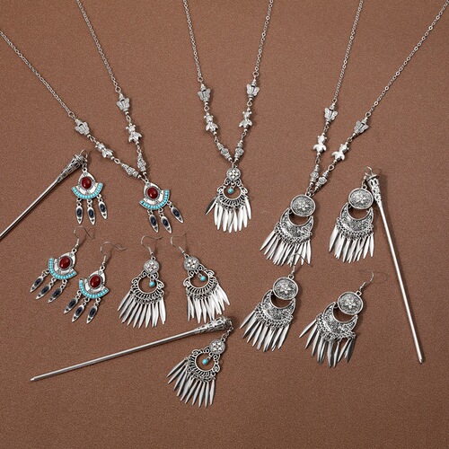 Ancient style Hanfu accessories, headwear, earrings set, tassel slimming forehead chain accessories, ethnic style travel photo accessories