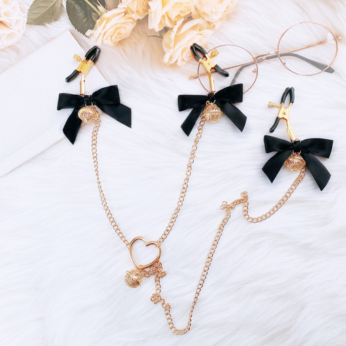 Sex toys black bow bell nipple clamp vaginal clamp one-piece metal anal plug to stimulate nipples and clitoris clamp