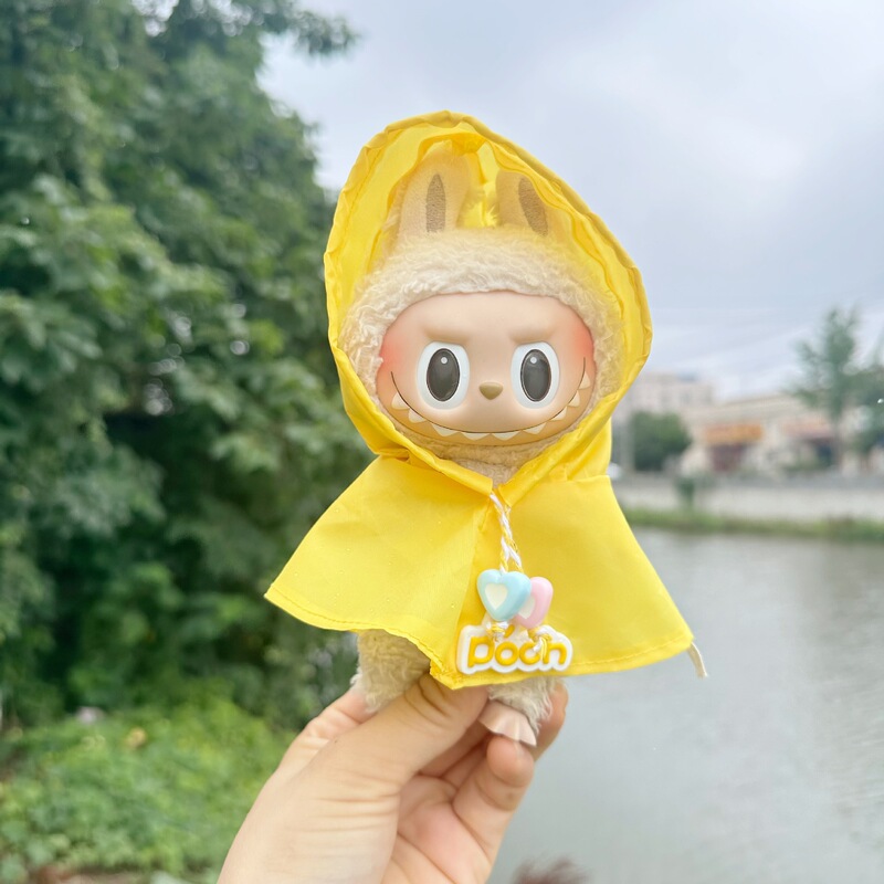 Clothing Only] Labubu Outdoor Waterproof Clothing 17cm Blind Box Labubu Doll Baby Clothes Small Rain Poncho Hooded Cloak
