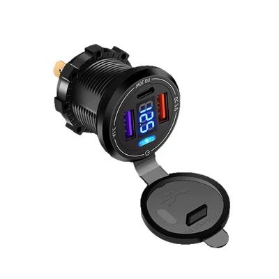 Mobil şarj cihazları — adds fast-charging USB socket