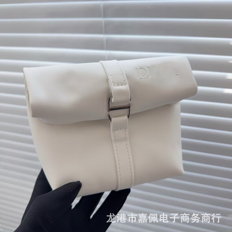 Vip Peripheral Gifts: Simple Solid Color Storage Bag, Foldable Clasp Messenger Makeup Bag, Women's Bag with Gift Box Vip Peripheral Gifts: Simple Solid Color Storage Bag, Foldable Clasp Messenger Makeup Bag, Women's Bag with Gift Box