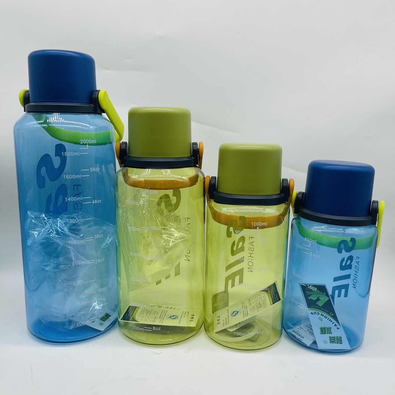 Futong nuevo taza de agua portátil al aire libre 2000ml taza de té portátil de gran capacidad taza de plástico al por mayor