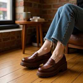 英伦风小皮鞋女春季2025年新款百搭复古厚底增高单鞋一脚蹬乐福鞋