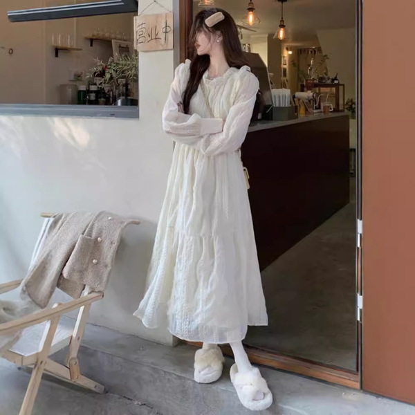Lace autumn dress