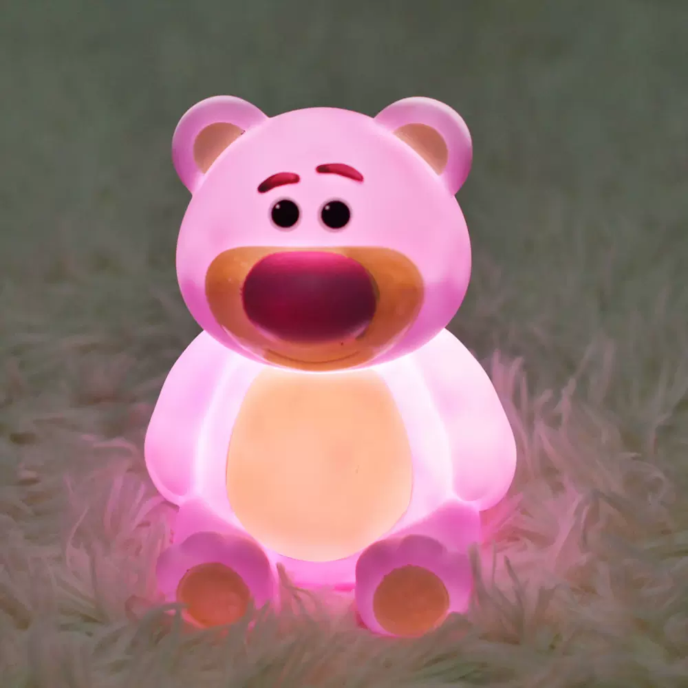 搪胶卡通草莓熊 小夜灯夜市发光灯玩具 卡通动物摆件地推创意礼品