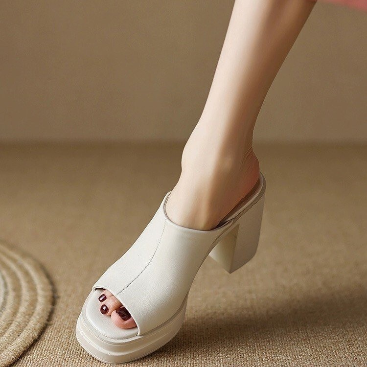 Fish-mouth Thick Bottom Slide Women's Fashionable Outer Wear Thick Heel Sandals 2024 New Summer High Heel Waterproof Platform Slippers Fish-mouth Thick Bottom Slide Women's Fashionable Outer Wear Thick Heel Sandals 2024 New Summer High Heel Waterproof Platform Slippers