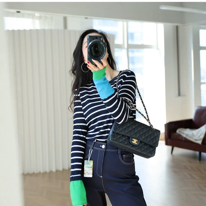Machine-washable, stylish double-layered sleeve design, color-block striped knit top, round-neck long-sleeve T-shirt for women, 2026 early autumn new collection Machine-washable, stylish double-layered sleeve design, color-block striped knit top, round-neck long-sleeve T-shirt for women, 2026 early autumn new collection