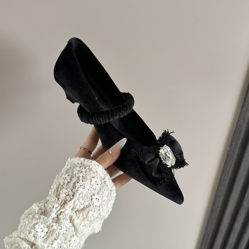 Giày Mary Jane nữ mũi nhọn nhung, quai ngang xếp ly đính đá và nơ, gót mèo thấp — Màu đỏ rượu, Xanh lá cây, màu đen